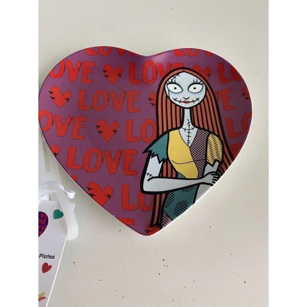 Set‎ Of 2 Disney’s Nightmare Before Christmas Appetizer Plates Heart Jack Sally